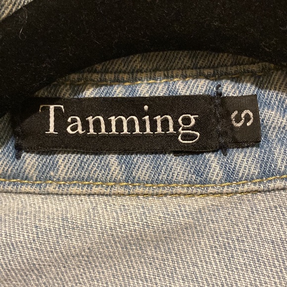 Oversized Jean Jacket - Picture 2 of 5